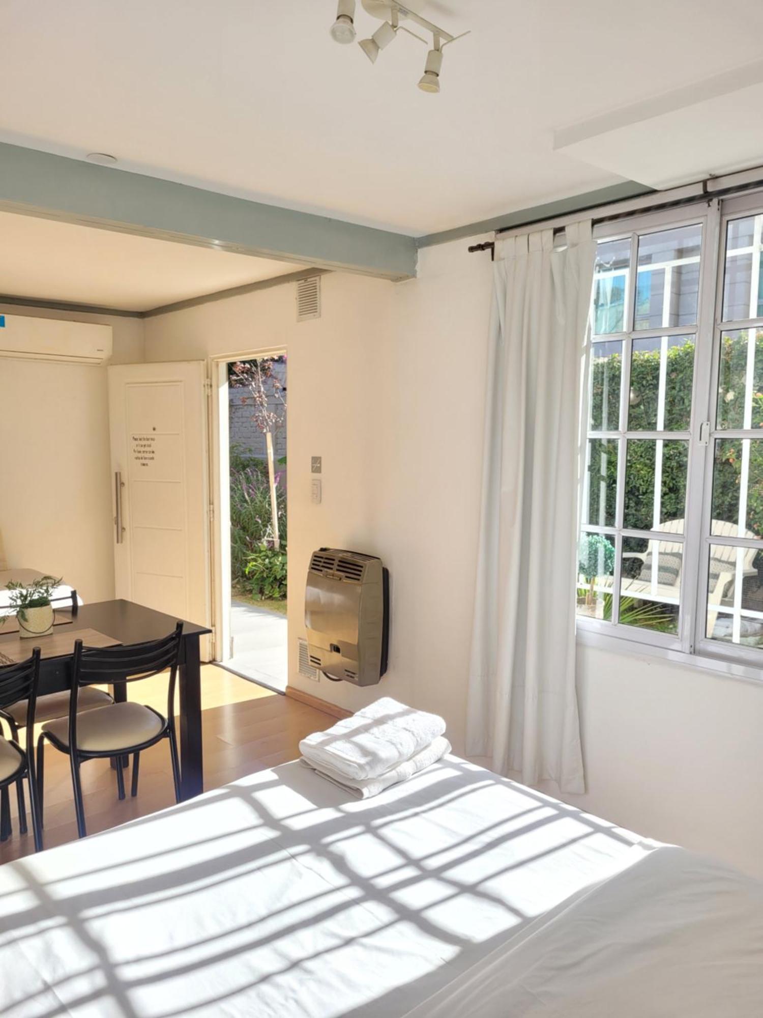 "Casa Amalia Apartamentos" Plaza Italia Y Av Aristides A 50Mts, Lugar Con Jardin Mendoza Buitenkant foto